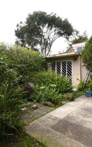Casa para alugar com 460m², 4 quartos e 5 vagasÁrea externa