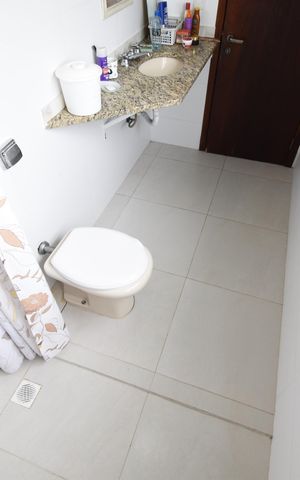 Casa para alugar com 460m², 4 quartos e 5 vagasBanheiro 3