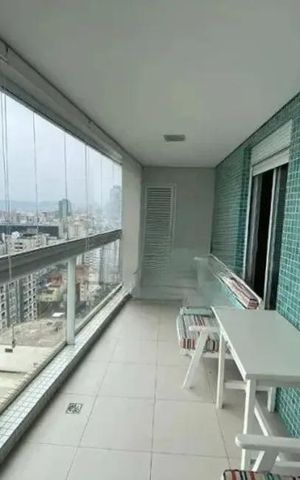 Apartamento para alugar com 190m², 3 quartos e 1 vaga Apartamento para alugar com 190m², 3 quartos e 1 vagaVaranda da Sala