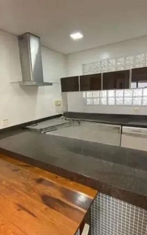 Apartamento para alugar com 190m², 3 quartos e 1 vaga Apartamento para alugar com 190m², 3 quartos e 1 vagaCozinha