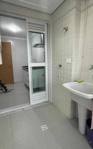 Apartamento para alugar com 70m², 2 quartos e 1 vaga Apartamento para alugar com 70m², 2 quartos e 1 vagaÁrea de serviço