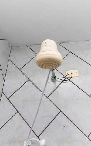 Casa à venda com 150m², 5 quartos e 2 vagasCASA 2 - Banheiro da Suíte