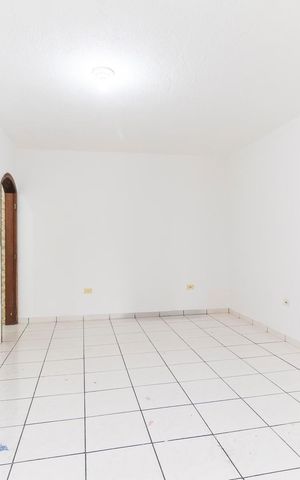 Casa à venda com 150m², 5 quartos e 2 vagasCASA 2 - Quarto 1 Suíte