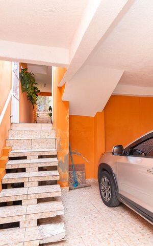 Casa à venda com 150m², 5 quartos e 2 vagasGaragem