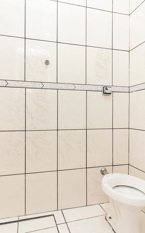 Casa à venda com 150m², 5 quartos e 2 vagasCASA 2 - Banheiro Social