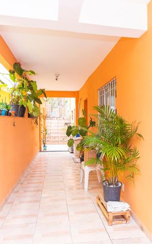Casa à venda com 150m², 5 quartos e 2 vagasCASA 1 - Entrada