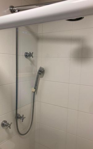 Apartamento à venda com 70m², 2 quartos e 1 vaga Apartamento à venda com 70m², 2 quartos e 1 vagaBanheiro
