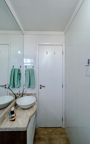 Apartamento à venda com 62m², 2 quartos e 1 vagaBanheiro