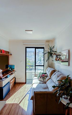 Apartamento à venda com 62m², 2 quartos e 1 vagaSala