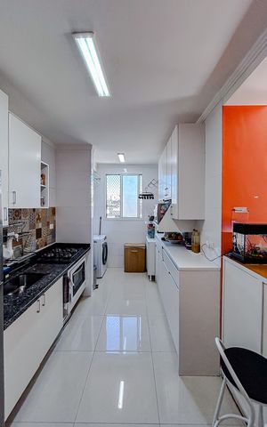 Apartamento à venda com 62m², 2 quartos e 1 vagaCozinha