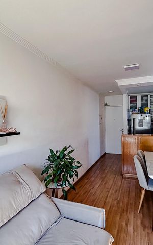 Apartamento à venda com 62m², 2 quartos e 1 vagaSala