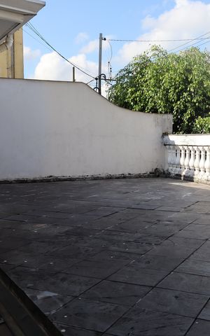 Casa para alugar com 200m², 3 quartos e 2 vagasVaranda da Frente 