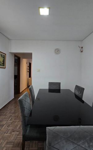 Casa para alugar com 200m², 3 quartos e 2 vagas Casa para alugar com 200m², 3 quartos e 2 vagasSala de Jantar