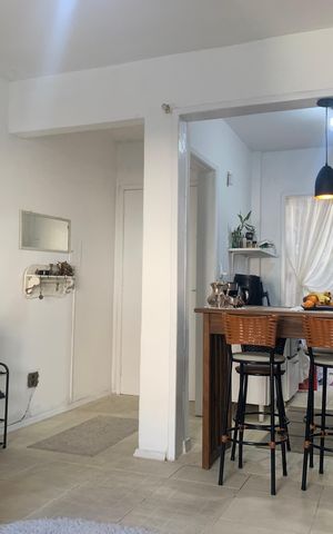 Apartamento para alugar com 57m², 2 quartos e 1 vaga Apartamento para alugar com 57m², 2 quartos e 1 vagaSala