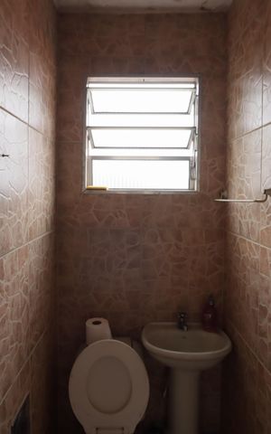 Casa à venda com 261m², 3 quartos e 2 vagasLavabo