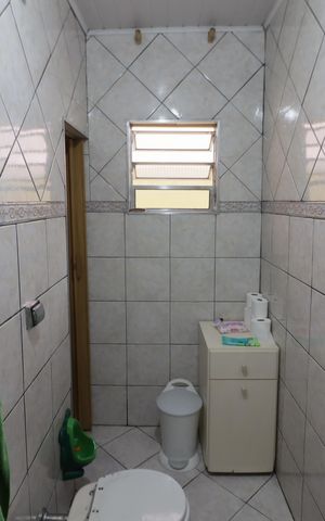Casa à venda com 261m², 3 quartos e 2 vagasBanheiro