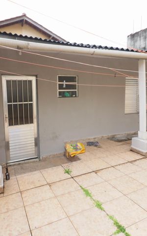Casa à venda com 261m², 3 quartos e 2 vagasQuintal