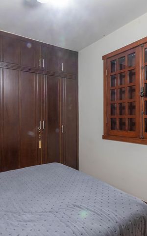 Casa à venda com 410m², 4 quartos e 4 vagas Casa à venda com 410m², 4 quartos e 4 vagasQuarto 1