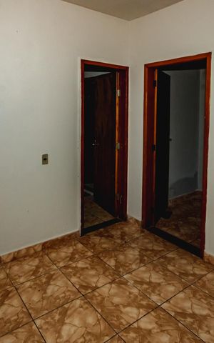 Casa à venda com 350m², 2 quartos e 1 vagaSala