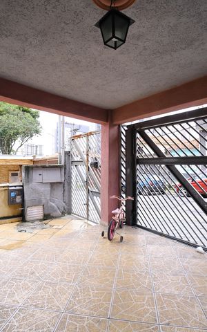 Casa à venda com 23m², 4 quartos e 3 vagasGaragem