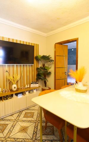 Casa à venda com 23m², 4 quartos e 3 vagasSala