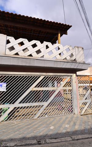 Casa à venda com 23m², 4 quartos e 3 vagasFachada