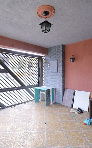 Casa à venda com 23m², 4 quartos e 3 vagasGaragem