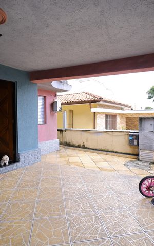 Casa à venda com 23m², 4 quartos e 3 vagasGaragem