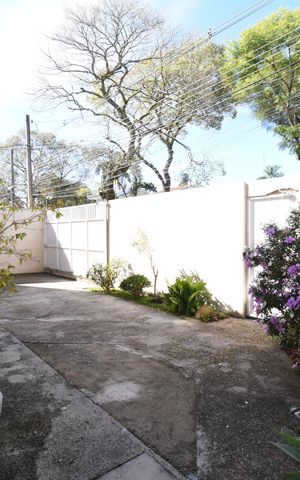 Casa à venda com 443m², 5 quartos e 5 vagasÁrea externa