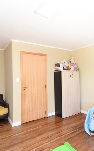 Casa à venda com 443m², 5 quartos e 5 vagasSuíte 1