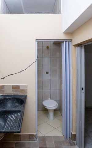 Casa à venda com 100m², 4 quartos e 2 vagasÁrea de Serviço