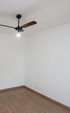 Casa à venda com 100m², 4 quartos e 2 vagasQuarto 2