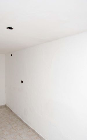 Casa à venda com 100m², 4 quartos e 2 vagasQuarto de Serviço