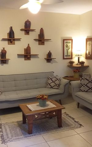 Casa de condomínio para alugar com 105m², 3 quartos e 2 vagas Casa de condomínio para alugar com 105m², 3 quartos e 2 vagasSala
