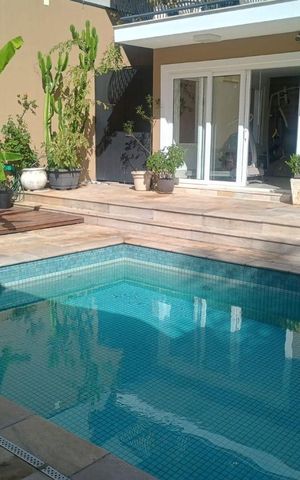 Casa à venda com 560m², 5 quartos e 8 vagas