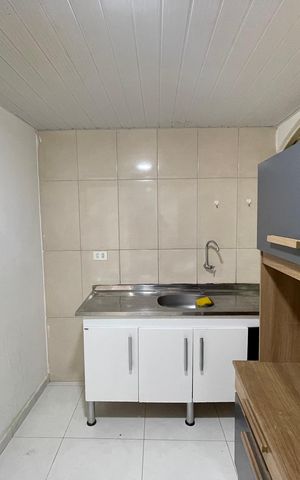 Casa para alugar com 47m², 1 quarto e sem vaga Casa para alugar com 47m², 1 quarto e sem vagaSala/Cozinha