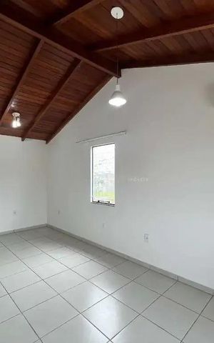 Casa para alugar com 211m², 3 quartos e 3 vagas Casa para alugar com 211m², 3 quartos e 3 vagasQuarto 3