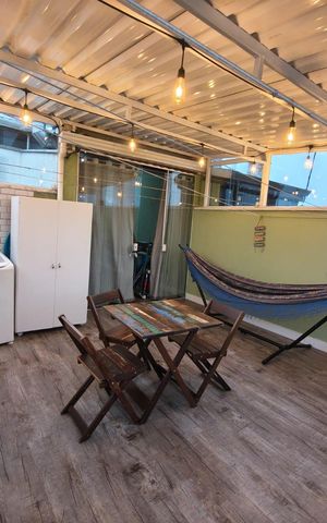 Apartamento à venda com 94m², 2 quartos e 1 vaga Apartamento à venda com 94m², 2 quartos e 1 vagaÁrea externa
