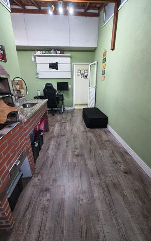 Apartamento à venda com 94m², 2 quartos e 1 vaga Apartamento à venda com 94m², 2 quartos e 1 vagaÁrea externa