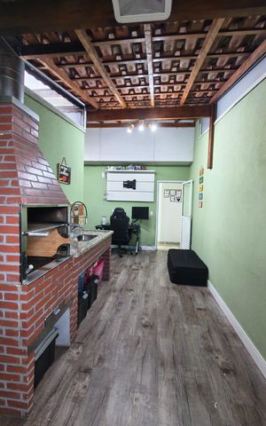 Apartamento à venda com 94m², 2 quartos e 1 vaga Apartamento à venda com 94m², 2 quartos e 1 vagaÁrea externa