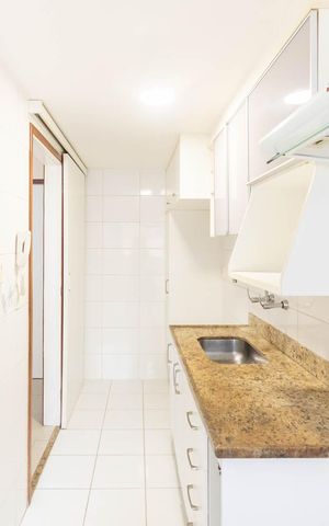 Apartamento à venda com 70m², 2 quartos e 1 vagaCozinha e Área de Serviço