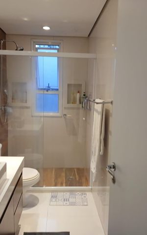 Apartamento à venda com 143m², 3 quartos e 3 vagas Apartamento à venda com 143m², 3 quartos e 3 vagasBanheiro