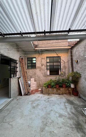 Casa de condomínio à venda com 90m², 3 quartos e 2 vagasÁrea externa