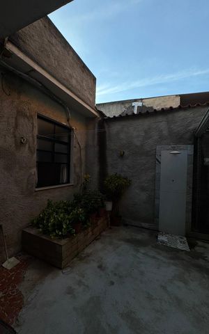 Casa de condomínio à venda com 90m², 3 quartos e 2 vagasÁrea externa