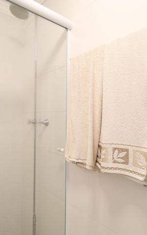 Apartamento à venda com 62m², 2 quartos e 2 vagasBanheiro Social