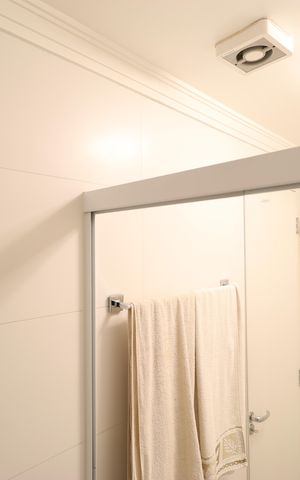 Apartamento à venda com 62m², 2 quartos e 2 vagasBanheiro Social