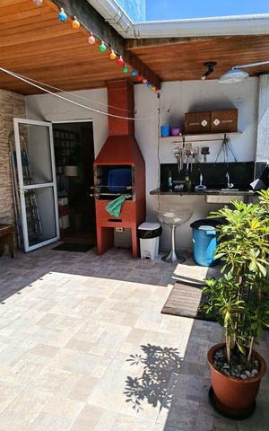 Apartamento à venda com 95m², 2 quartos e 2 vagas Apartamento à venda com 95m², 2 quartos e 2 vagasÁrea externa