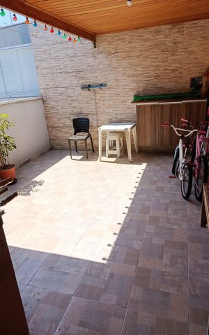 Apartamento à venda com 95m², 2 quartos e 2 vagas Apartamento à venda com 95m², 2 quartos e 2 vagasÁrea externa