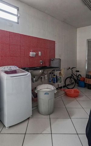 Casa à venda com 960m², 8 quartos e 5 vagas