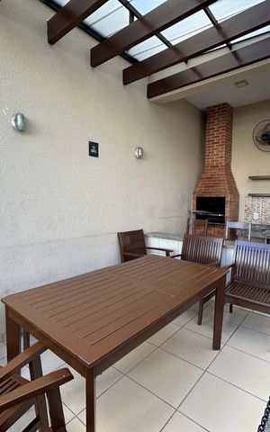 Apartamento para alugar com 50m², 2 quartos e sem vagaÁrea comum - Churrasqueira